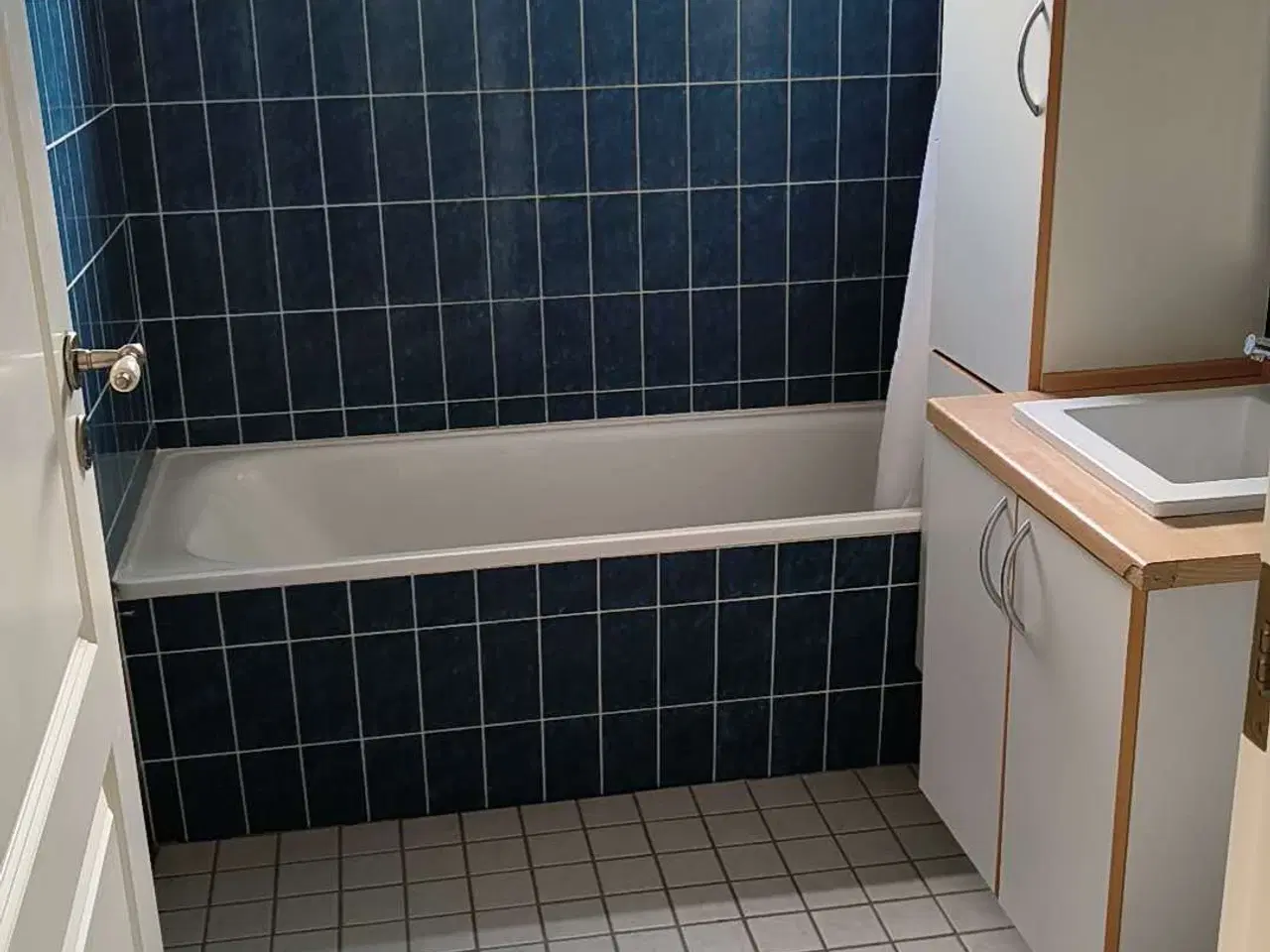 Billede 9 - udlejningsejendom - 2 lejligheder. GIV ET BUD!