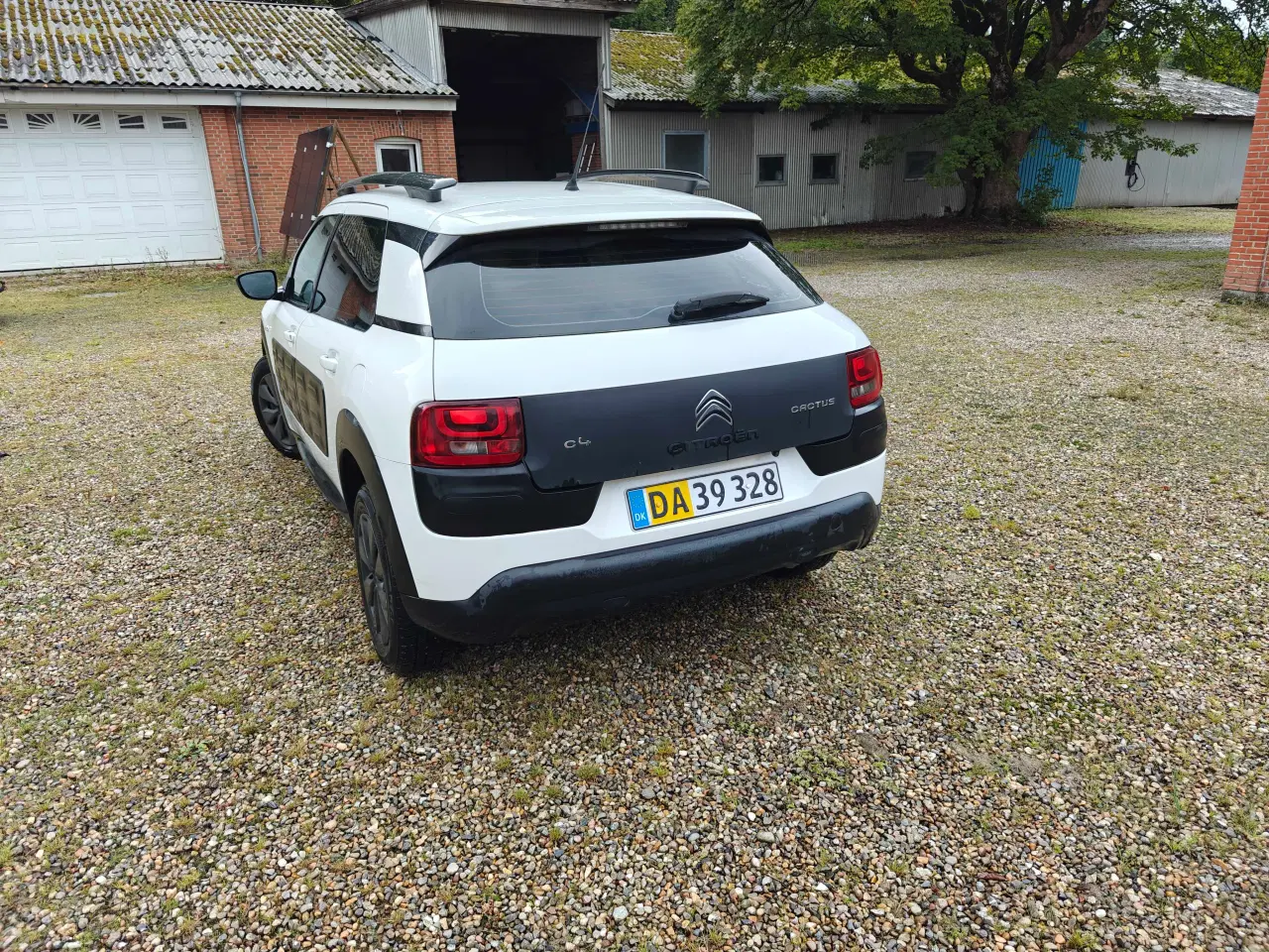 Billede 3 - C4 Catus moms betalt årg 2015   127000 km