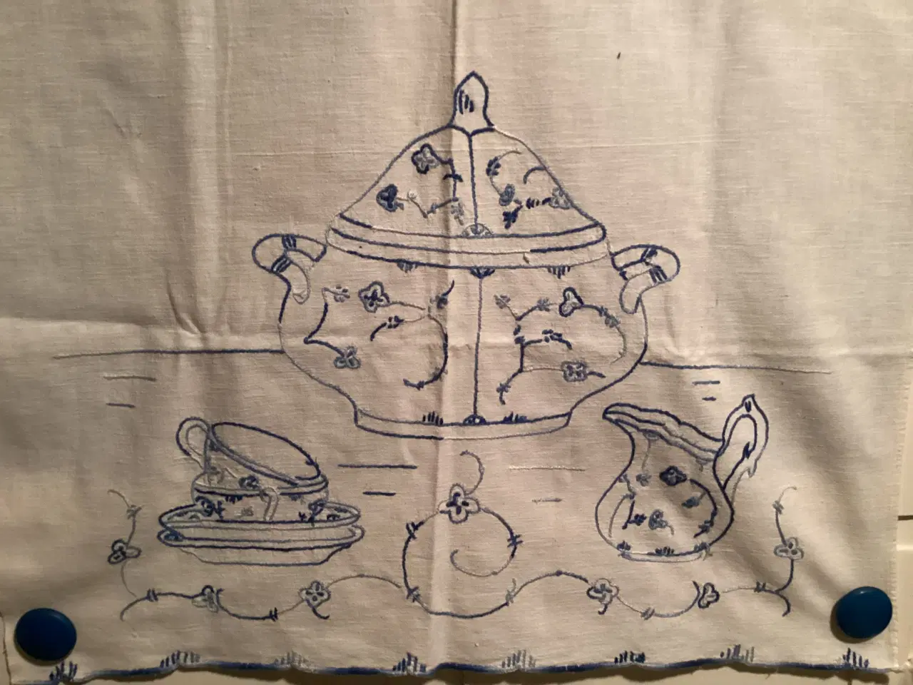 Billede 2 - Forhæng/stof med RC inspireret motiv