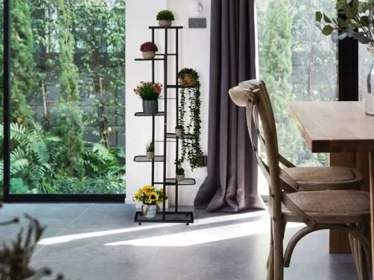 Billede 2 - Blomsterregal i metal med 8 hylder