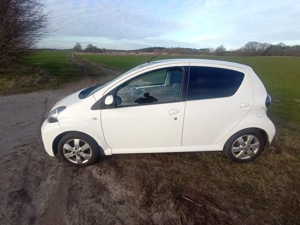 Billede 2 - Toyota Aygo Nysynet