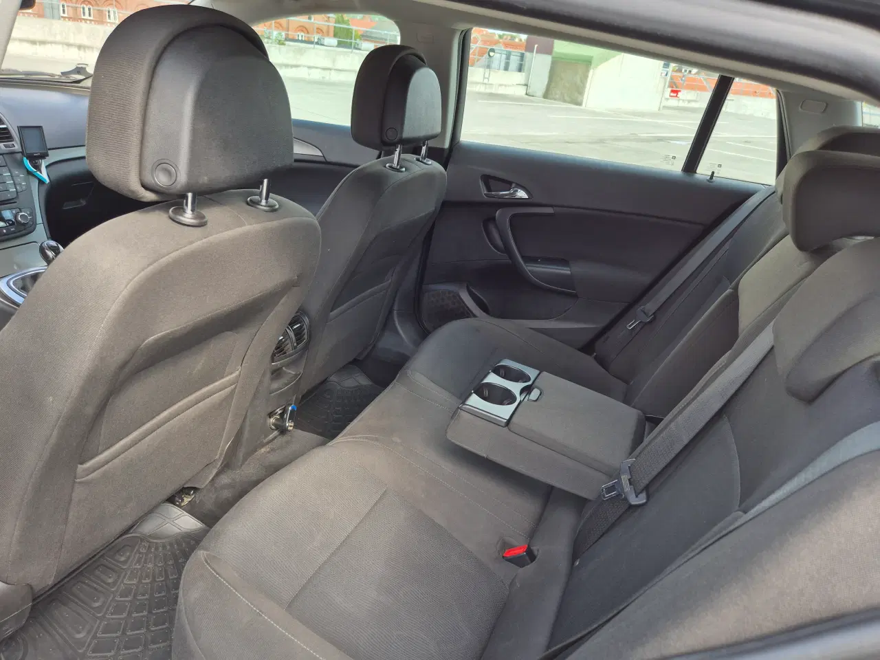 Billede 8 - Opel insignia 2.0 CDTI Nysynet pæn og velholdt 