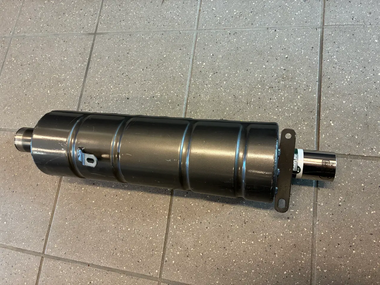 Billede 2 - 2 1/4" - 60 mm sportslyddæmper fra MANIFLOW UK