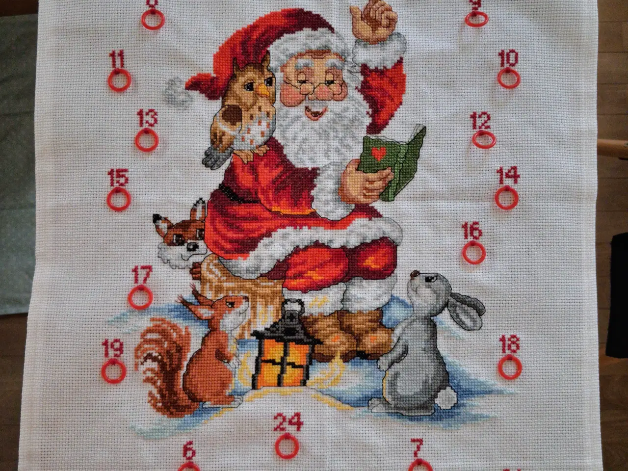 Billede 7 - 7 Nybroderede pakke- og Adventskalendere Disney m.
