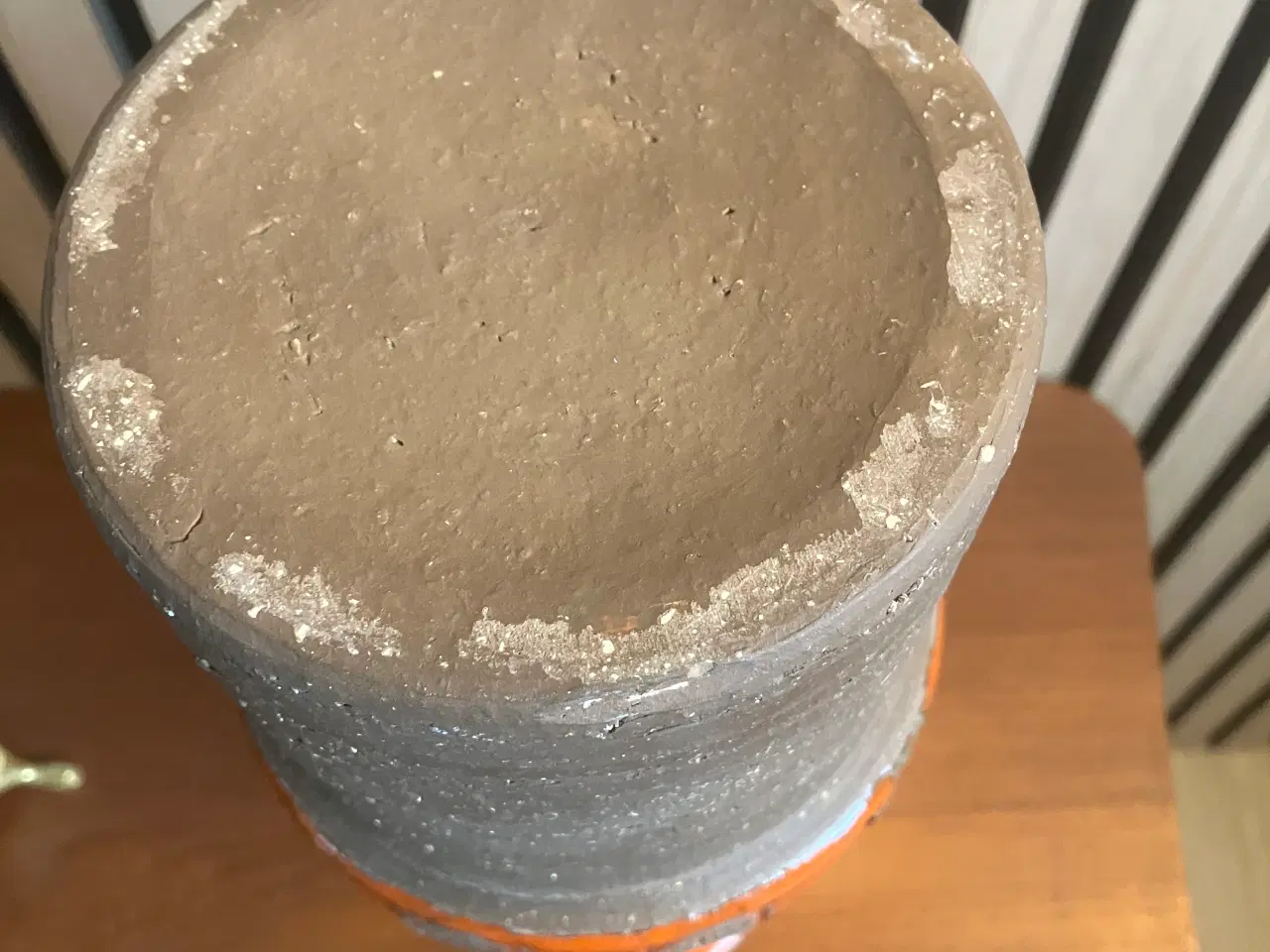 Billede 3 - Orange og brun stentøjsvase