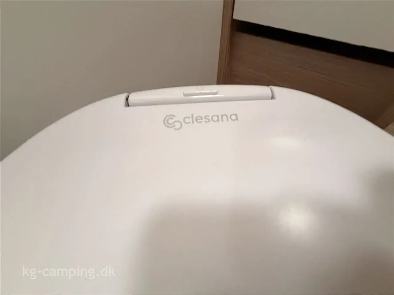 Billede 21 - 2021 - SunLight I 68 Adventure Edition   Topudstyret autocamper med bla. Clesana toilet - Ektra webasto oliefyr - Klimaanlæg - Maxxfan osv...