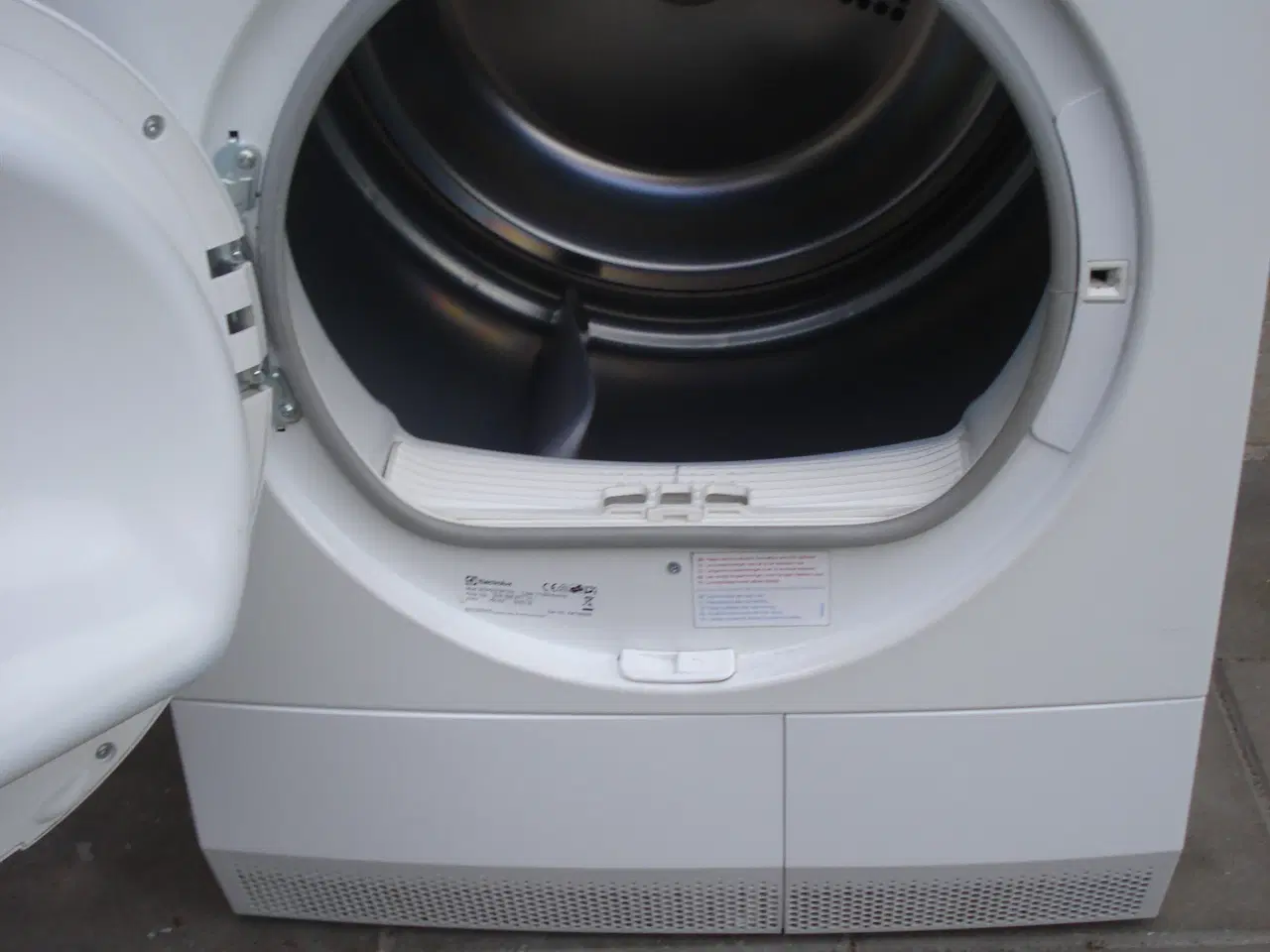 Billede 5 - 7 kg. Electrolux kondens tørretumbler.