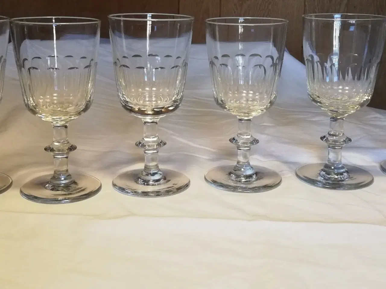 Billede 1 - 4 Christian den 8./Berlinois rødvinsglas 