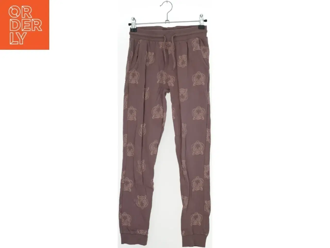 Billede 1 - Bukser med mønster fra VRS (str. 140)