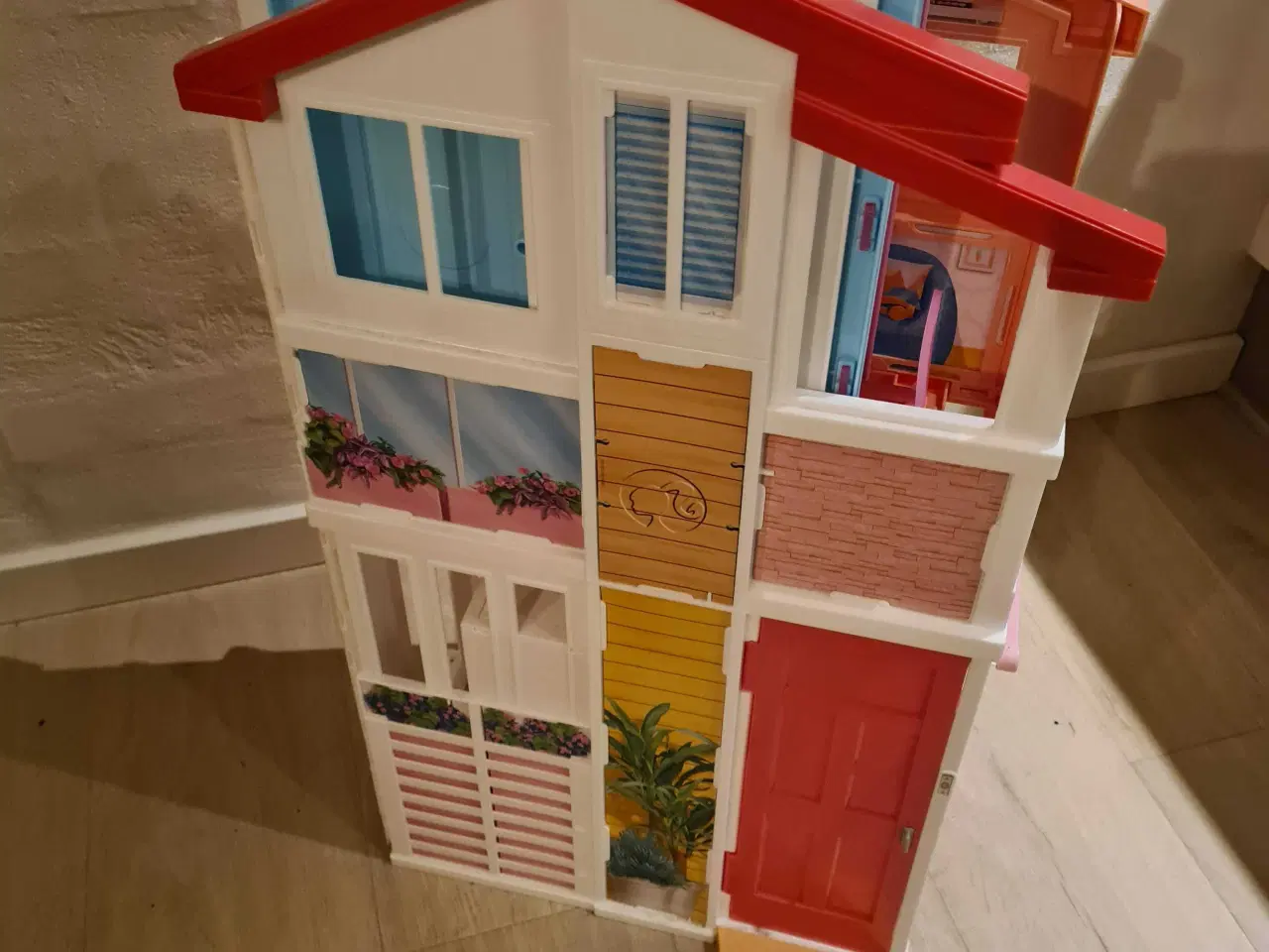 Billede 1 - Malibu Barbiehus