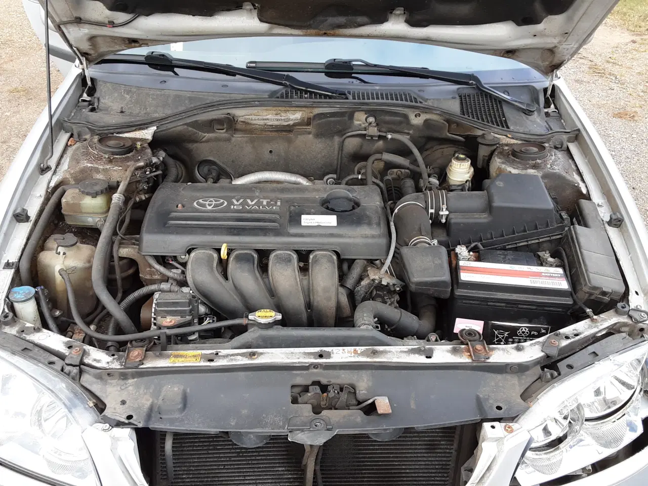 Billede 11 - Toyota avensis skade