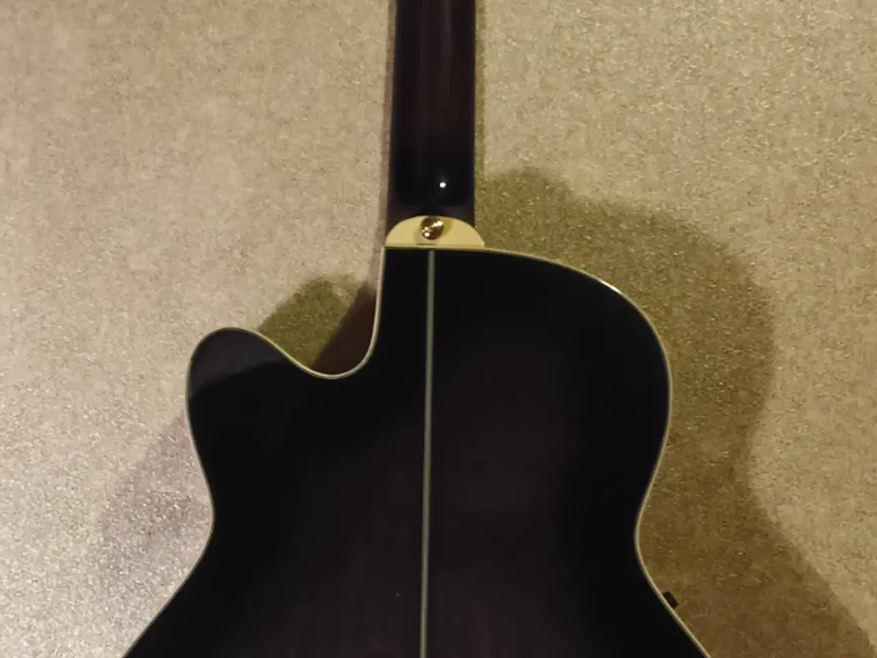 Billede 4 - Ibanez 7 strenget akustisk guitar
