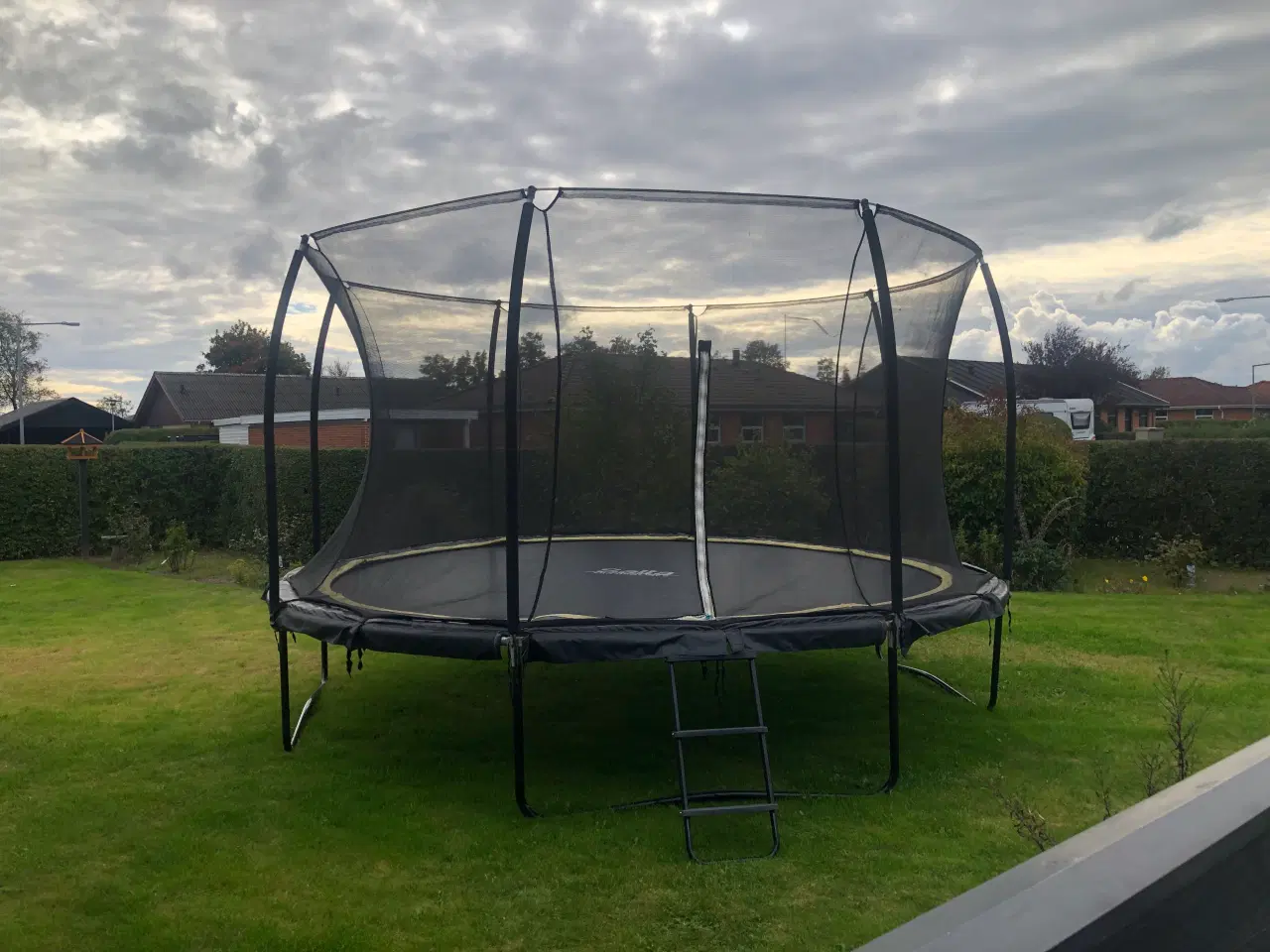 Billede 1 - Trampolin