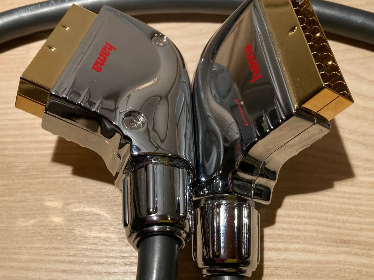 Billede 2 - Sort scart kabel fra hama