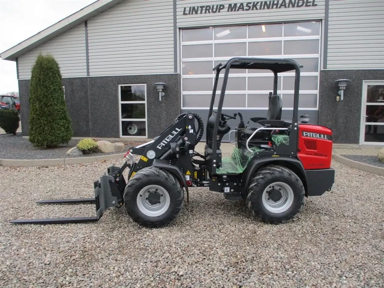 Billede 12 - Pitbull X24-26V med lyspakke og 400mm hjulmontering.