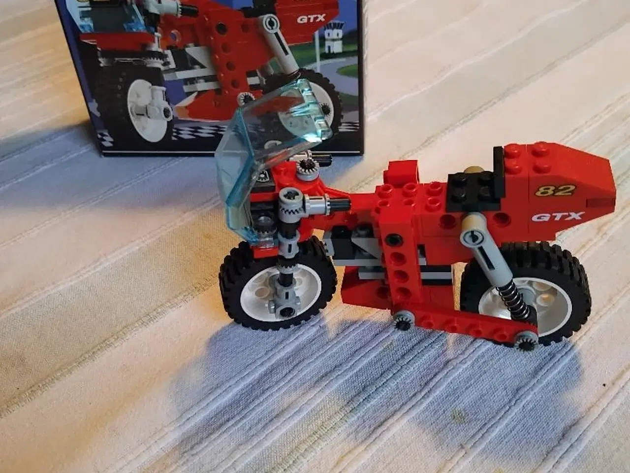 Billede 1 - Lego Technic motorcykel