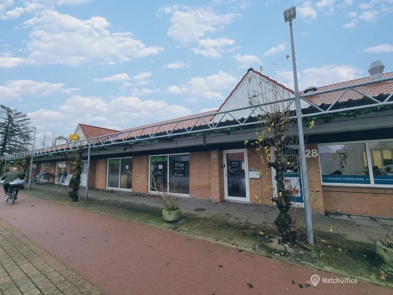 Billede 2 - Velbeliggende butik på 237 kvm - med ekstra 200 kvm opbevaringsplads