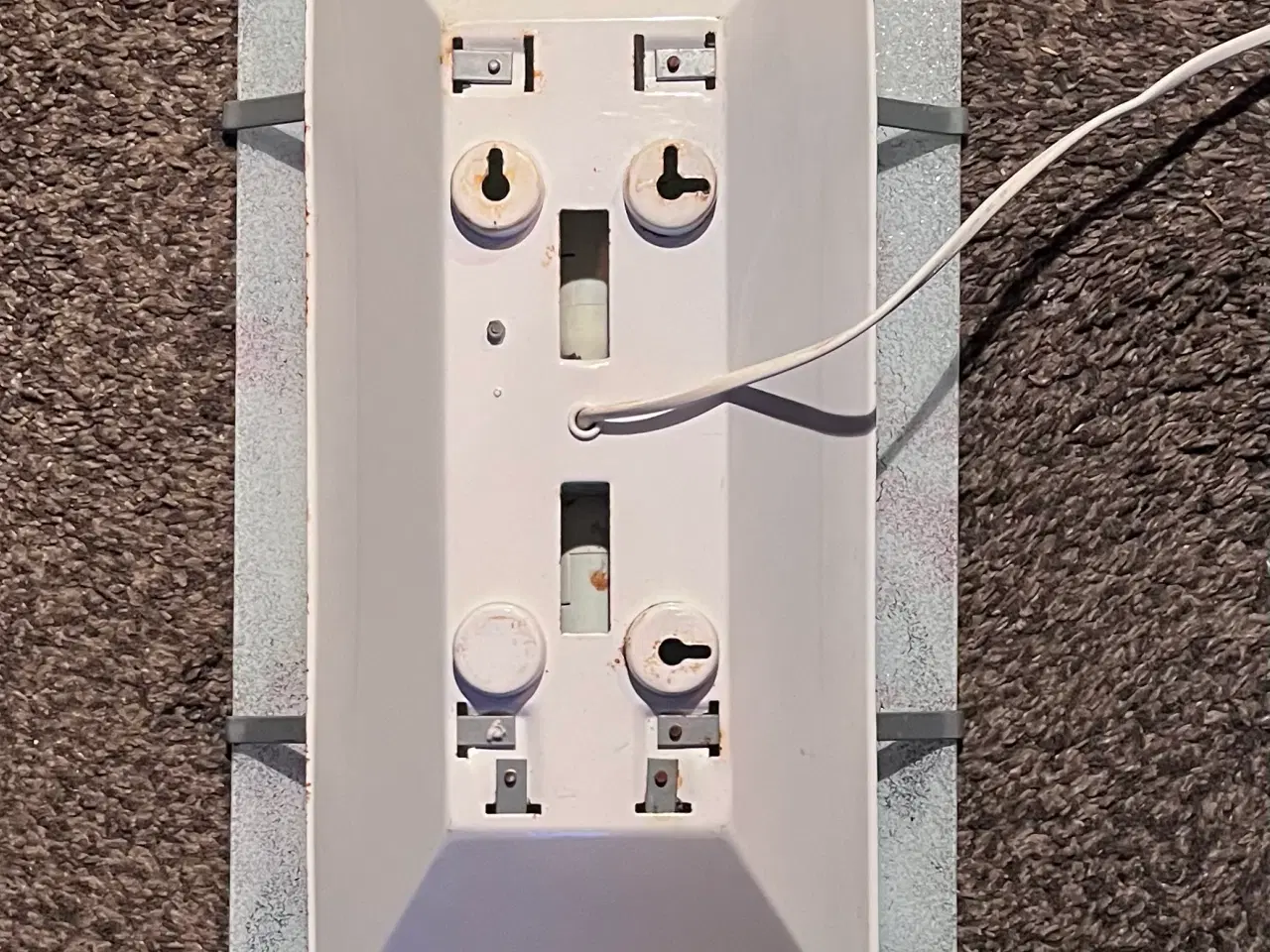 Billede 3 - Gyllen væglampe.