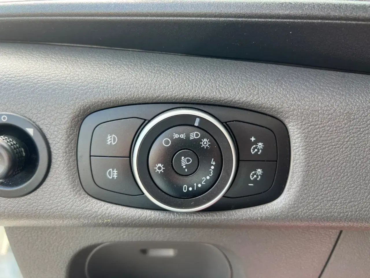 Billede 15 - Ford Transit 350 L2 Van 2,0 TDCi 130 Trend H2 FWD