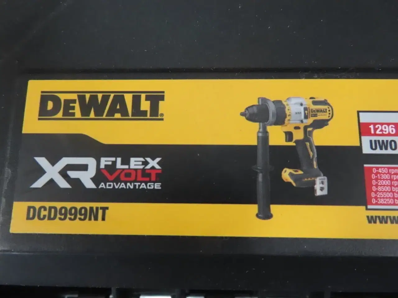 Billede 1 - Slagboremaskine DEWALT DCD999NT