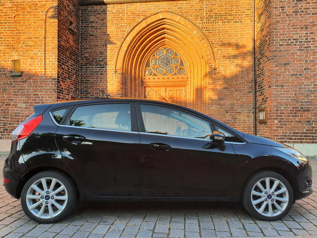 Billede 5 - Flot Ford Fiesta 1,0 SCTi Titanium