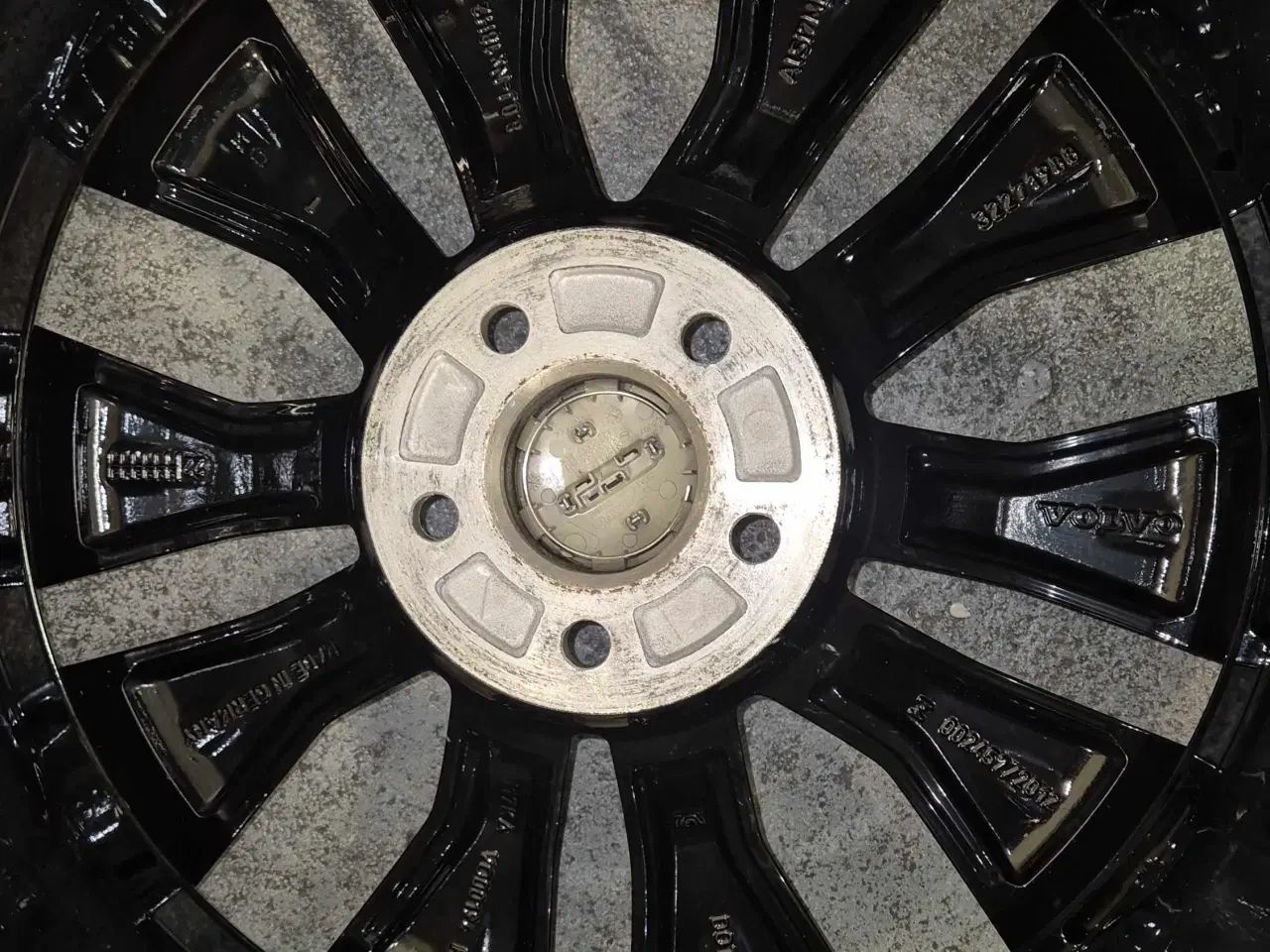 Billede 4 - 5x108 VOLVO ORIGINAL ALUFÆLGE MED VINTERDÆK