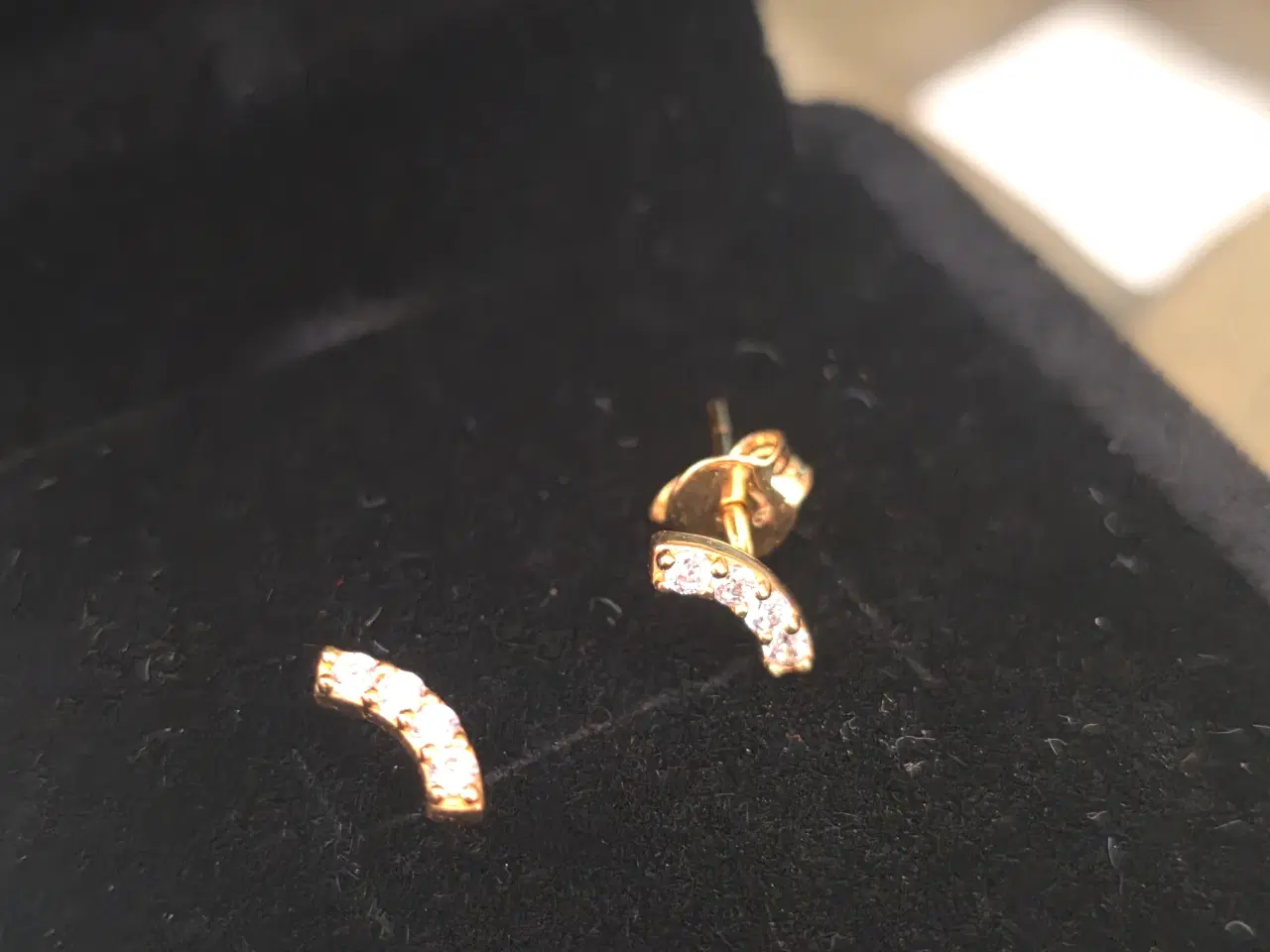 Billede 1 - Ægte Guld øreringe 8K🫶🫶