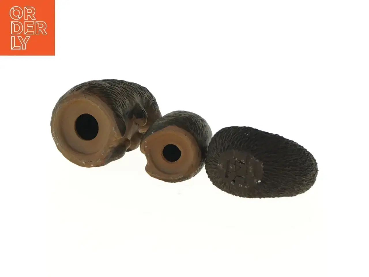 Billede 5 - Dekorative pindsvin figurer fra Ellen Karlsen (str. 6,5 og 7 og 8 cm)