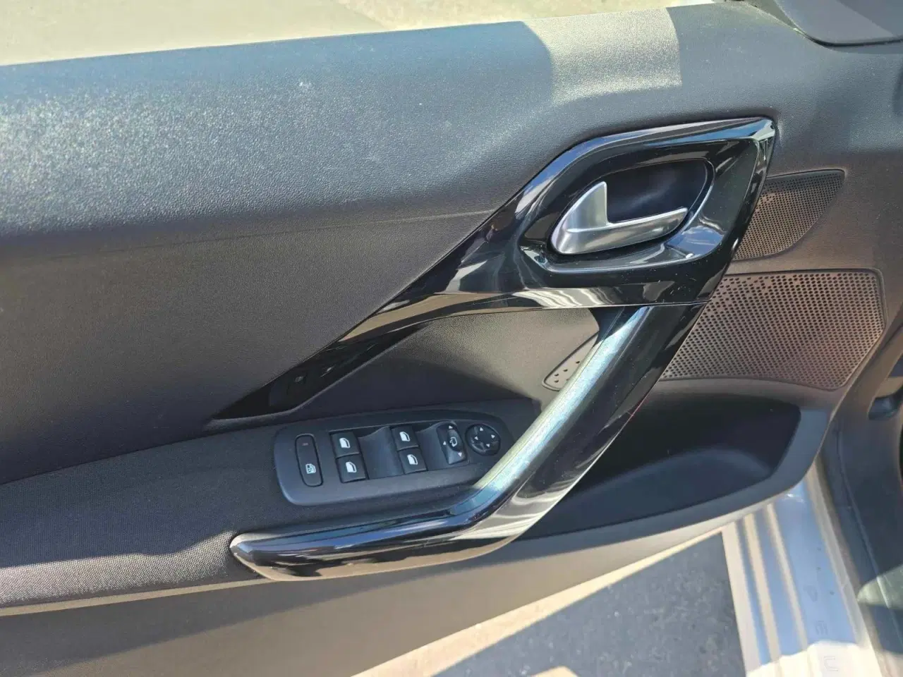 Billede 11 - Peugeot 208 1,6 BlueHDi 100 Allure