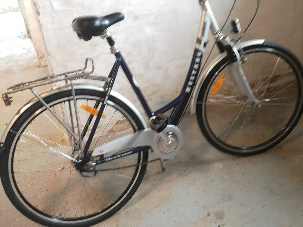 Billede 2 - Mustang 28" 54cm høj,7 gear , nye dæk, ny sadel, s