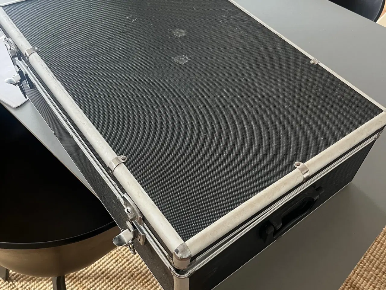 Billede 1 - DVD film 200 stk, i kuffert mange gode film