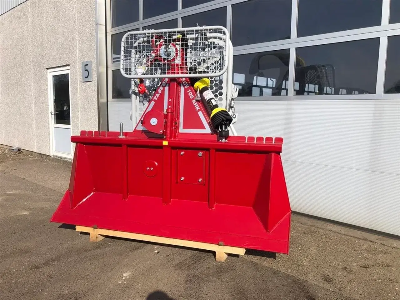 Billede 1 - Tajfun EGV 105 AHK  (med bred fod 2,3m )