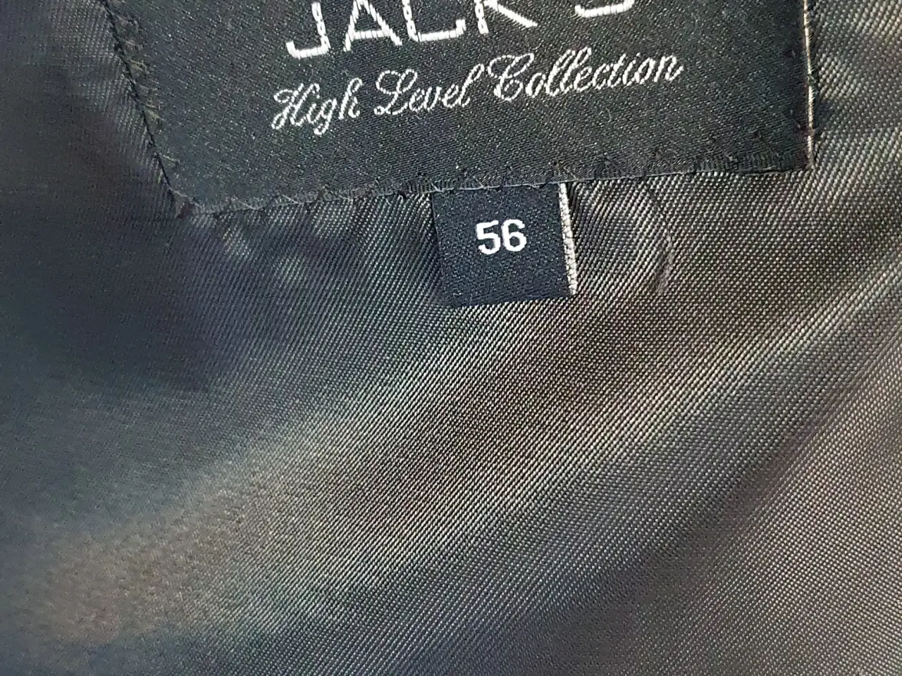 Billede 3 - Jakkesæt "Jack's", str. 56