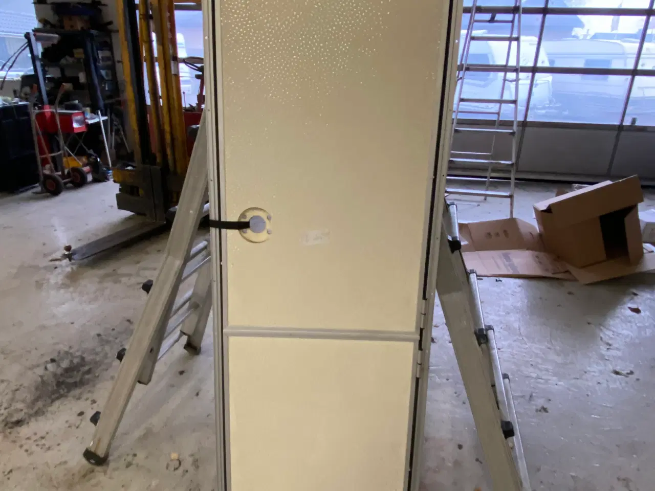 Billede 1 - Adria dør