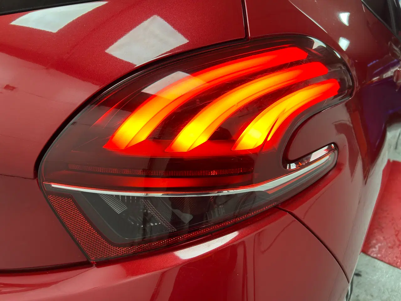 Billede 12 - Peugeot 208 envy 1,6