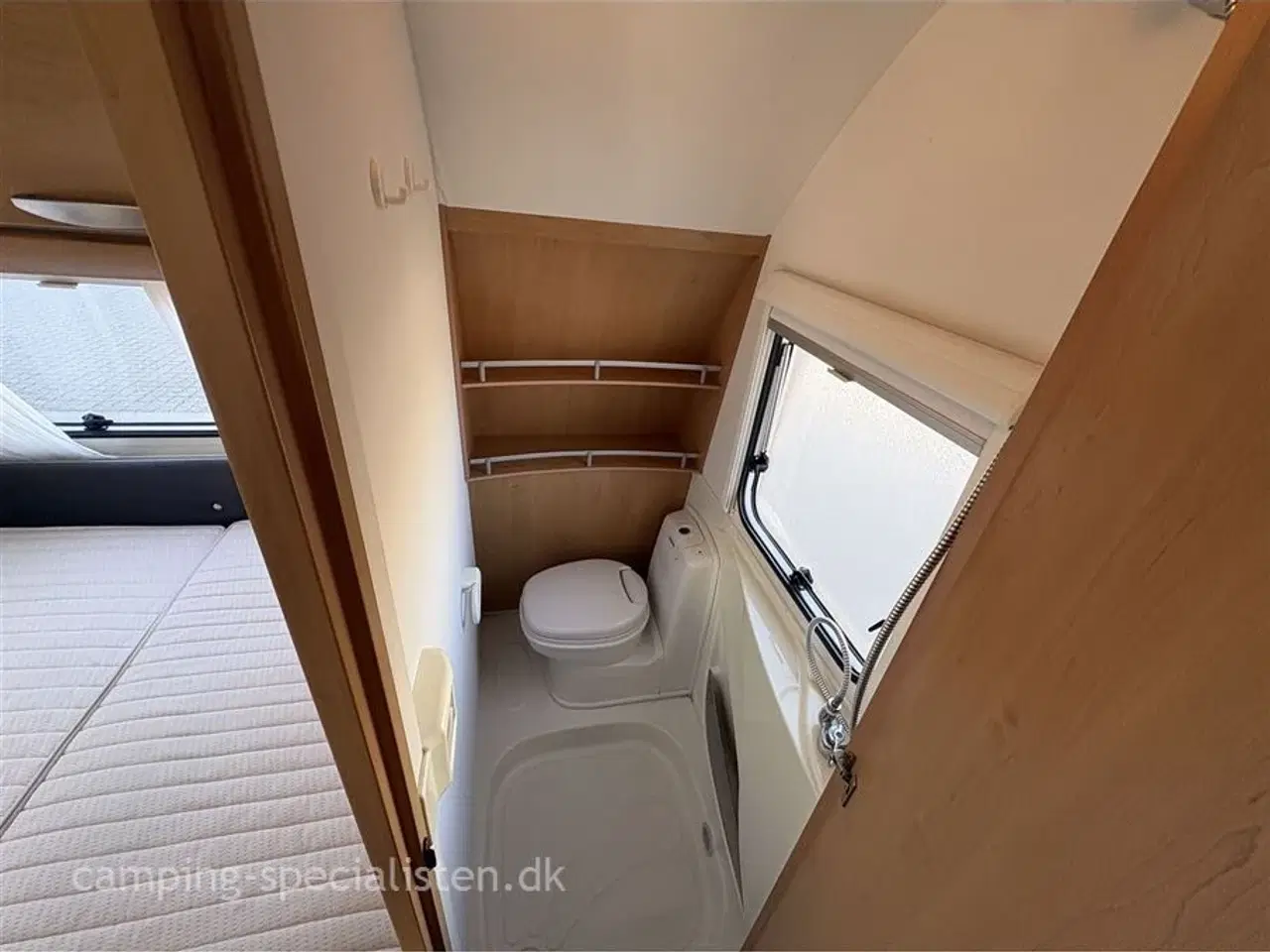 Billede 12 - 2007 - Knaus Südwind 500 FU 2007 Knaus Südwind 500 FU - Se den nu hos Camping-Specialisten.dk