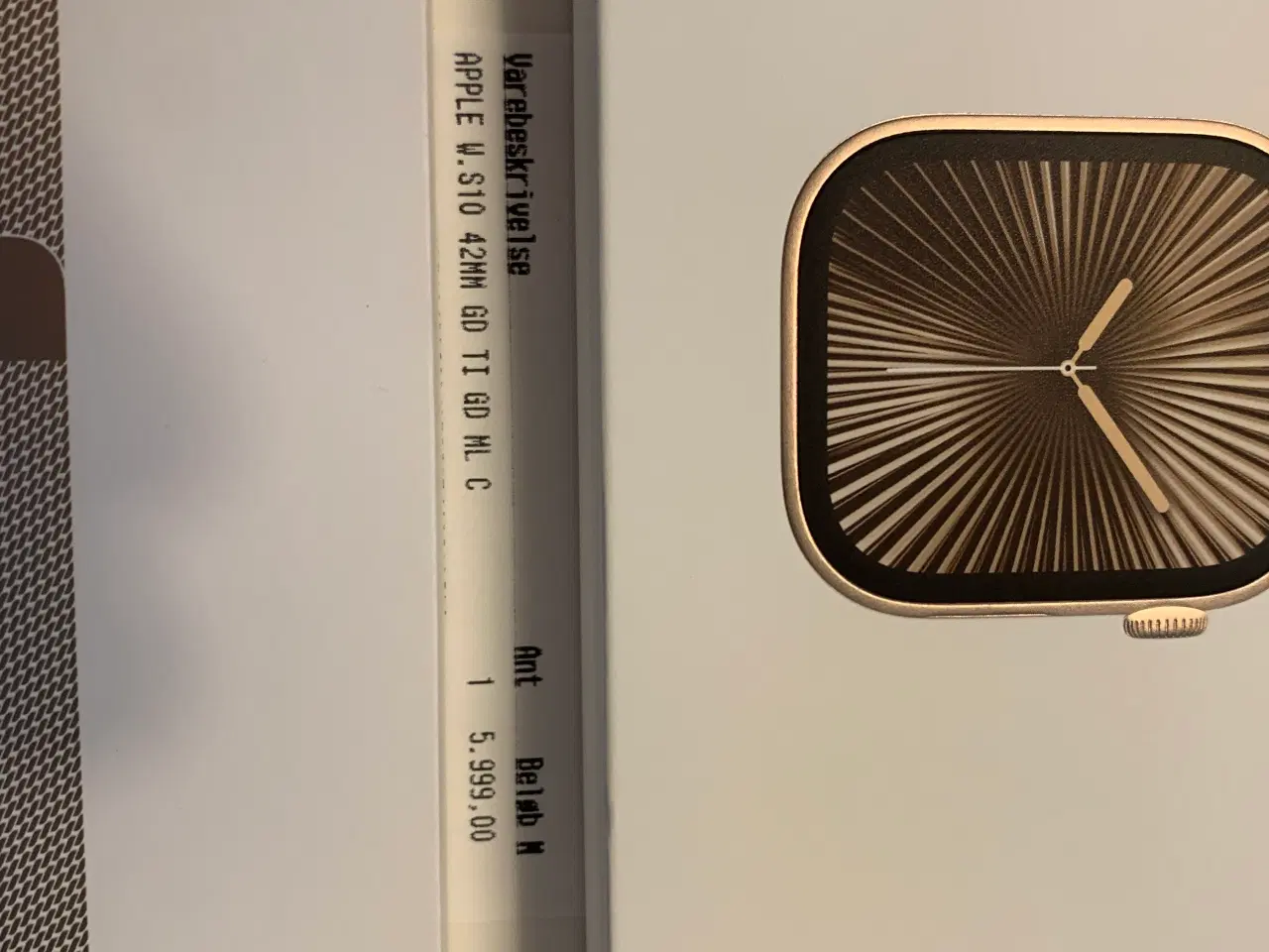 Billede 4 - Applewatch S10 titanium gold med gold Milano urrem