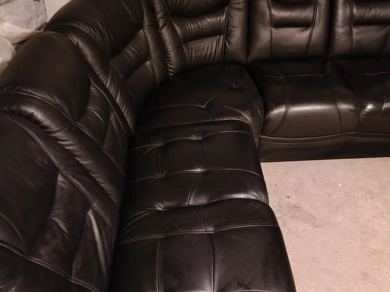 Billede 4 - Sort læder hjørnesofa 