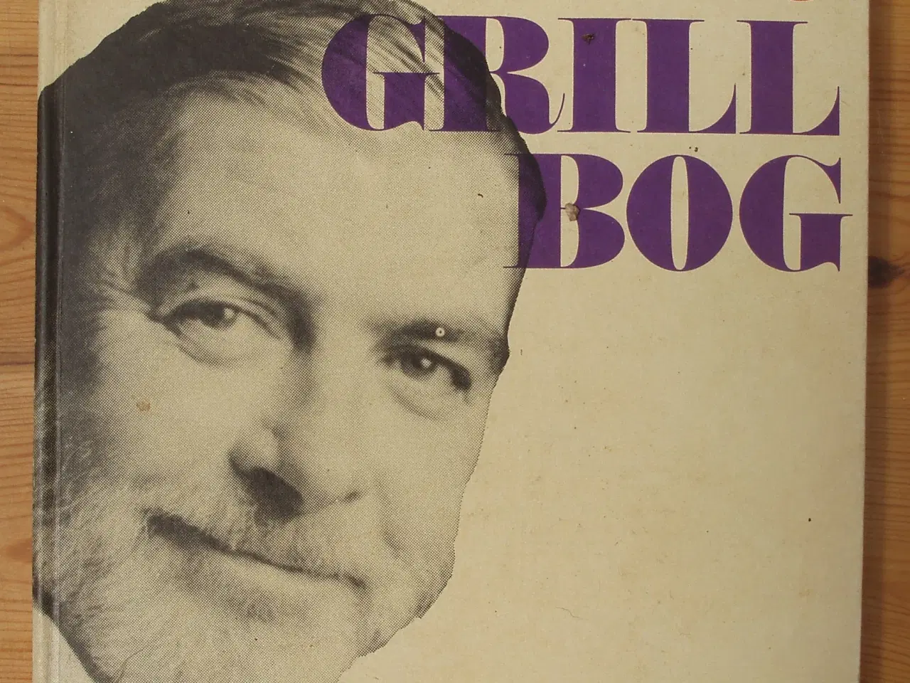 Billede 1 - Conrads Grill bog af Conrad Bjerre-Christensen