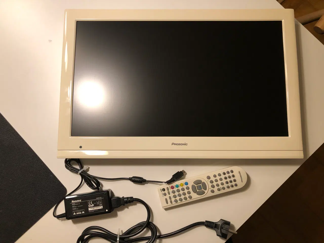 Billede 5 - 22 tommer LCD TV fra Prosonic med indbygget DVD af