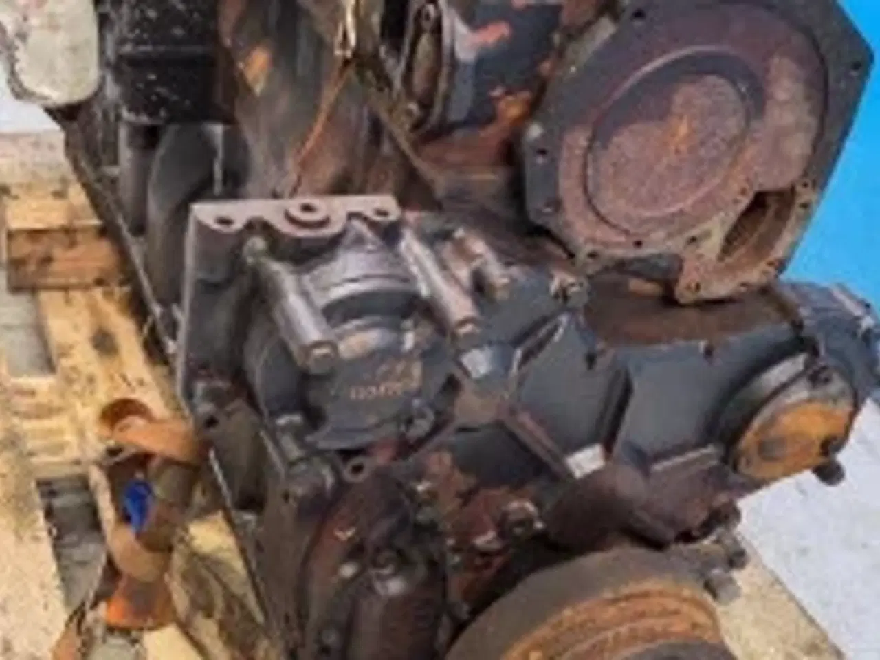 Billede 4 - Valmet 611 DSL Motor 