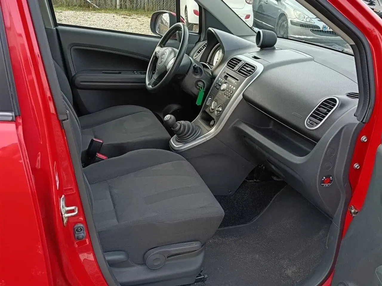 Billede 2 - Opel Agila 1,2 16V Essentia 85HK 5d 6g