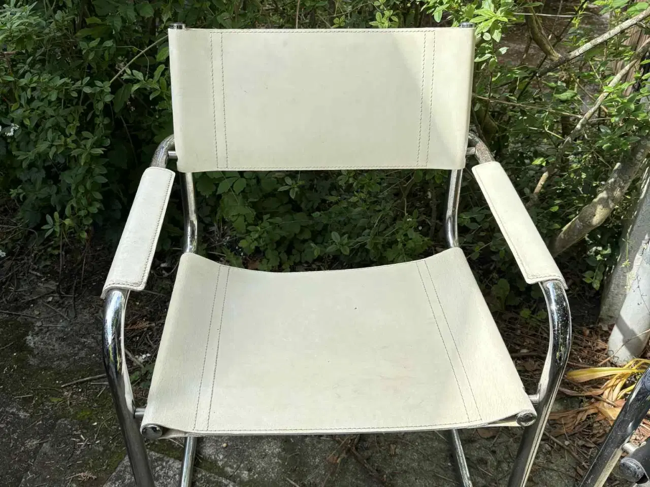 Billede 3 - 2 stk. Frisvinger-stole – retro design med patina