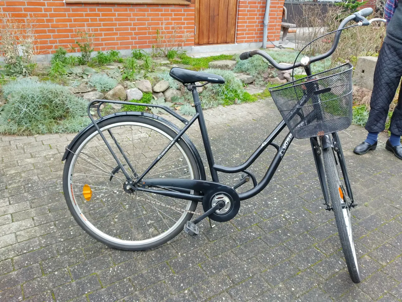 Billede 2 - Sort bedstemorcykel - velholdt