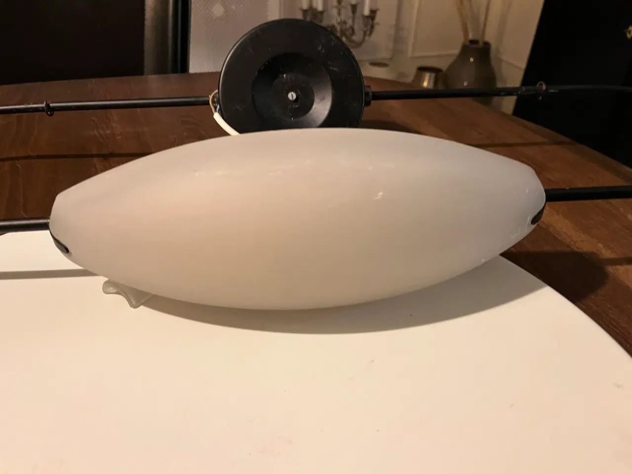 Billede 4 - Fin vintage lampe fra Arteluce model Spilla by Luc