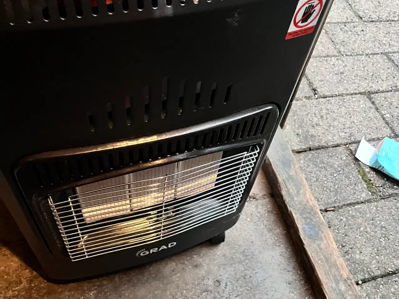 Billede 1 - Gasvarme oven sælges 