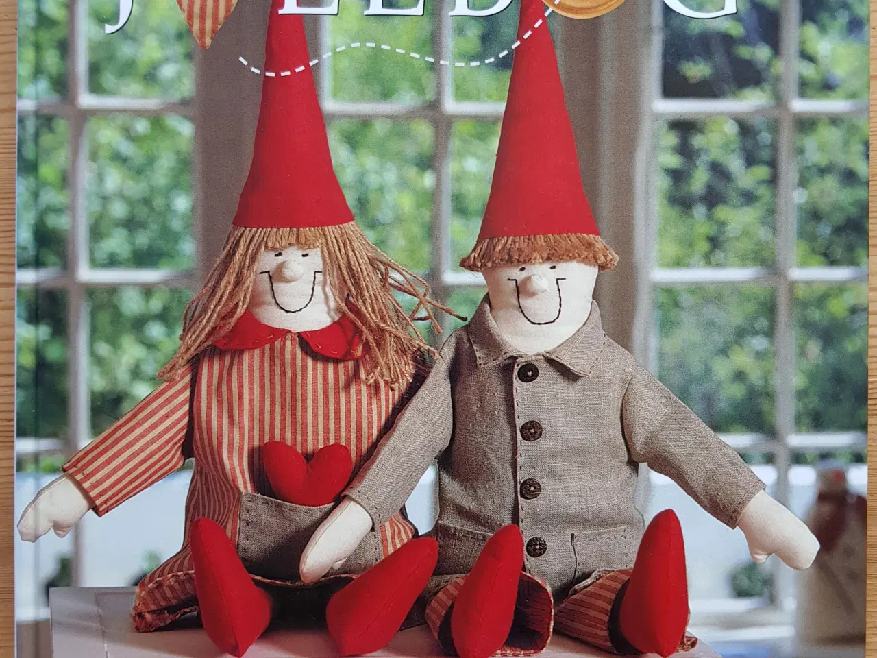 Billede 10 - Julebøger om at lave nisser og julepynt