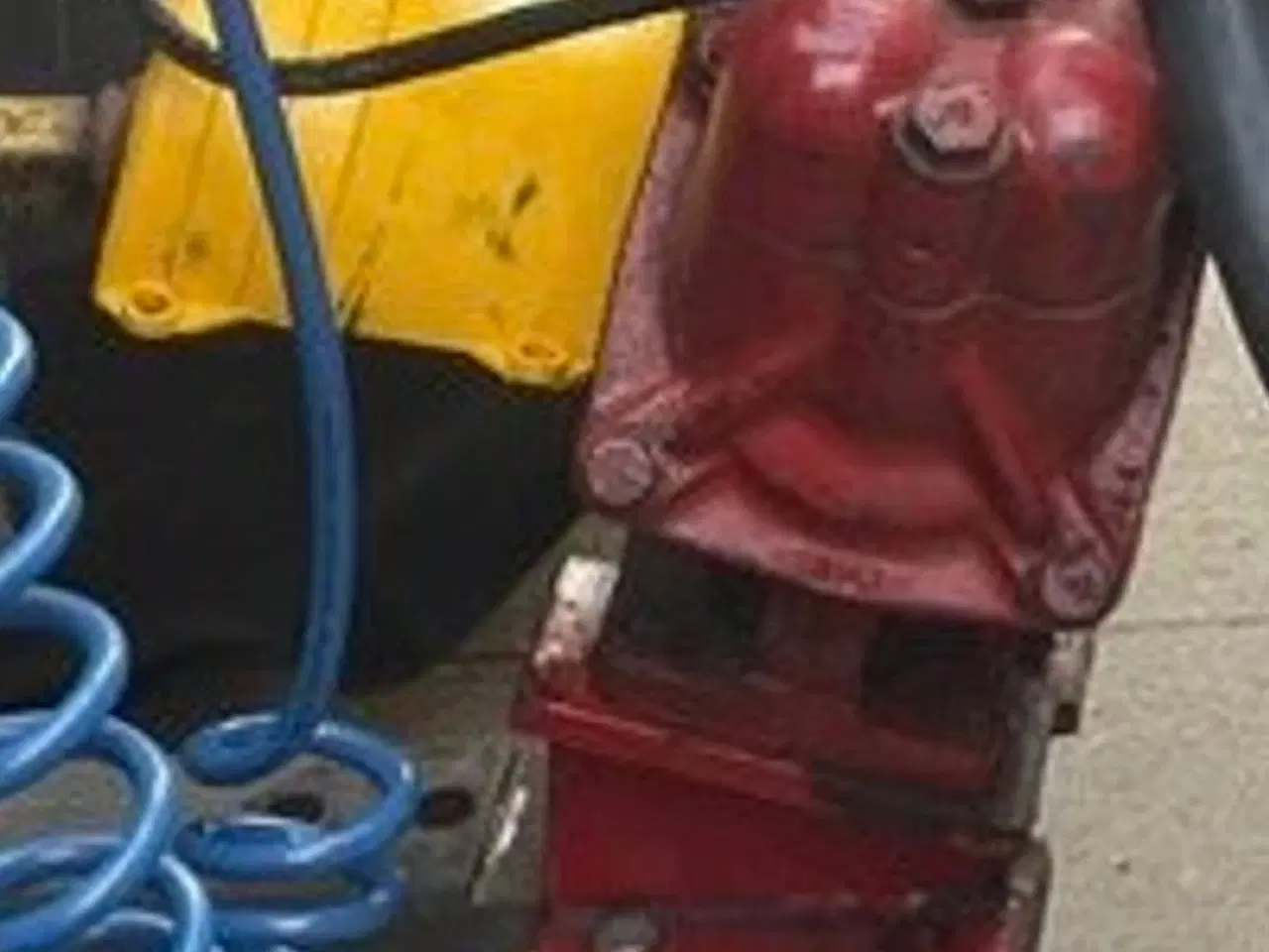 Billede 2 - Hardi 1.000 liter fronttank Med PTO pumpe og LH1200 monitor.