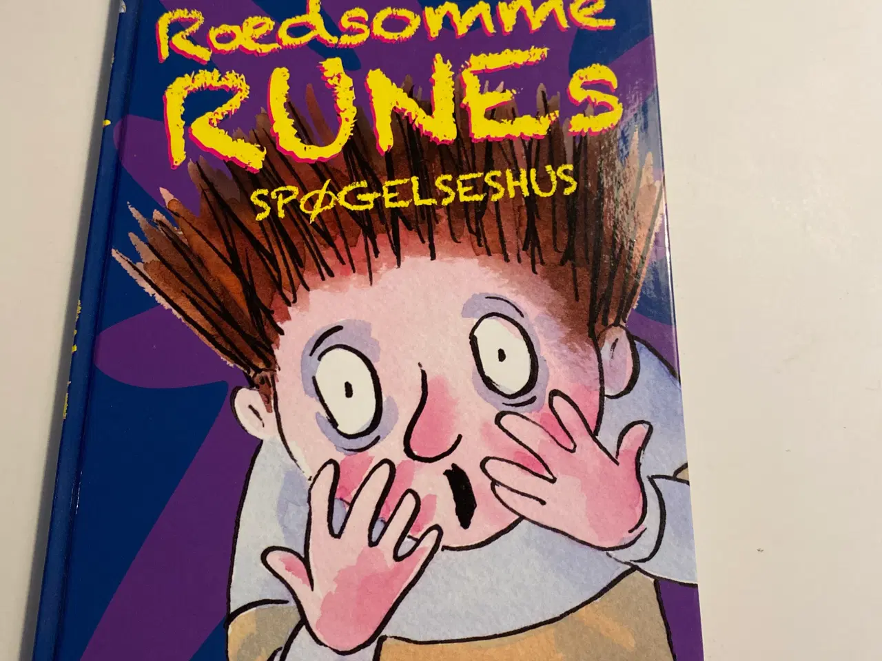 Billede 1 - Bog - Rædsomme Runes spøgelseshus 