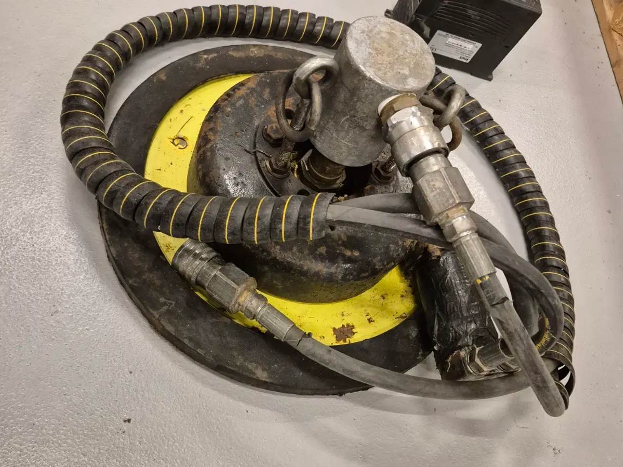 Billede 1 - Sugekop 230V